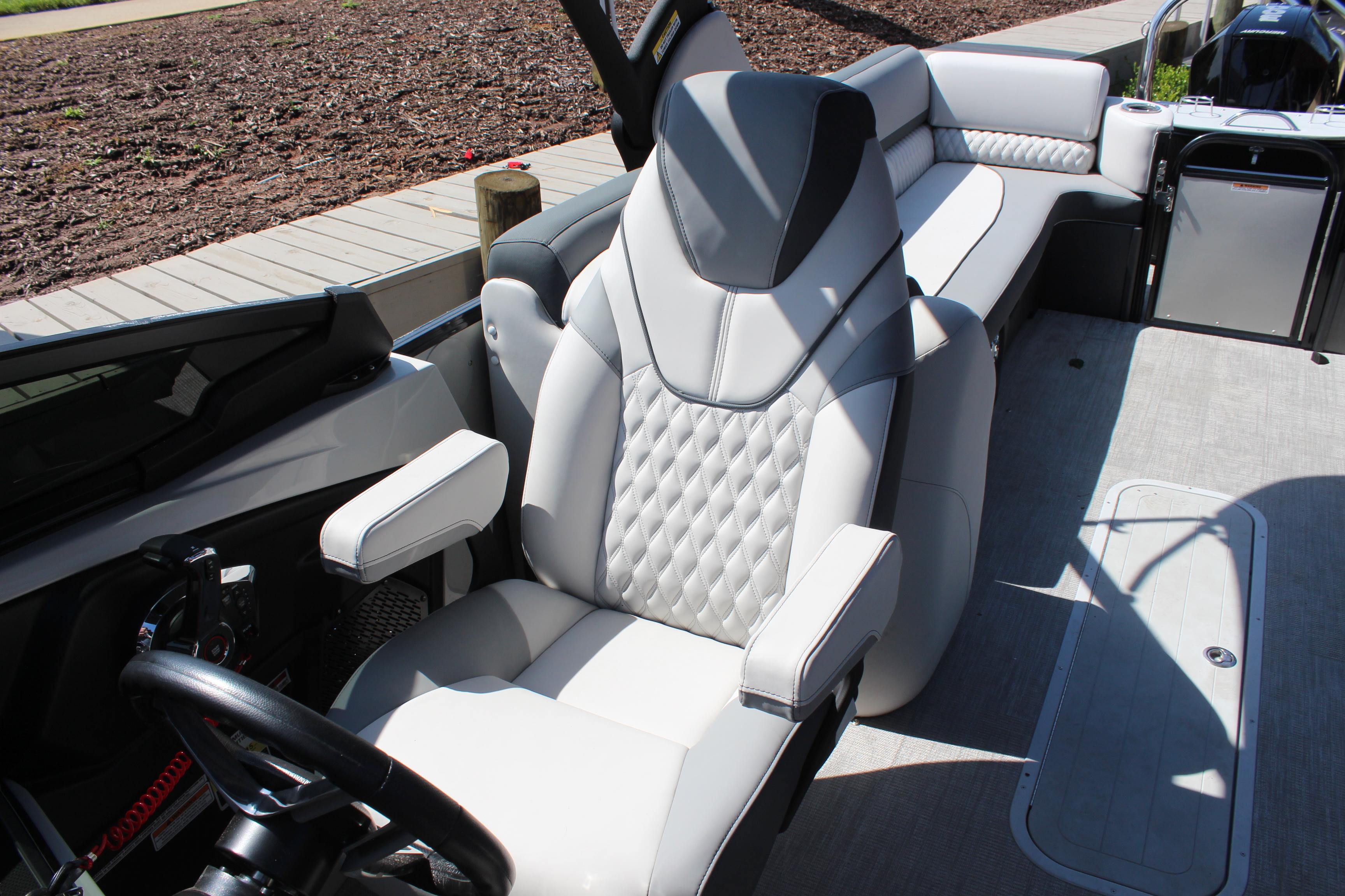 2025 Tahoe Pontoon Cascade Quad Lounge Windshield interior with luxurious seating and modern design.