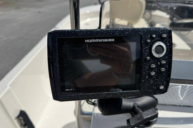 Humminbird Helix 5 fish finder on 2023 Carolina Skiff 192 JLS boat dashboard.