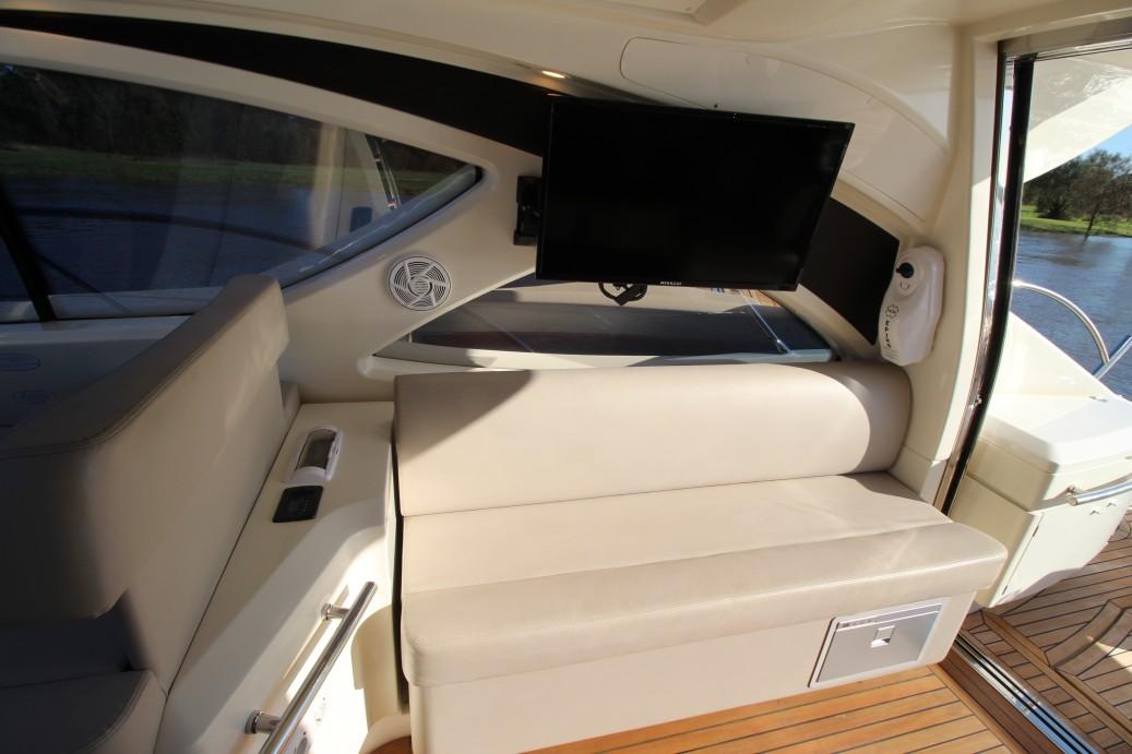 2009 Atlantis 50x4 - 53