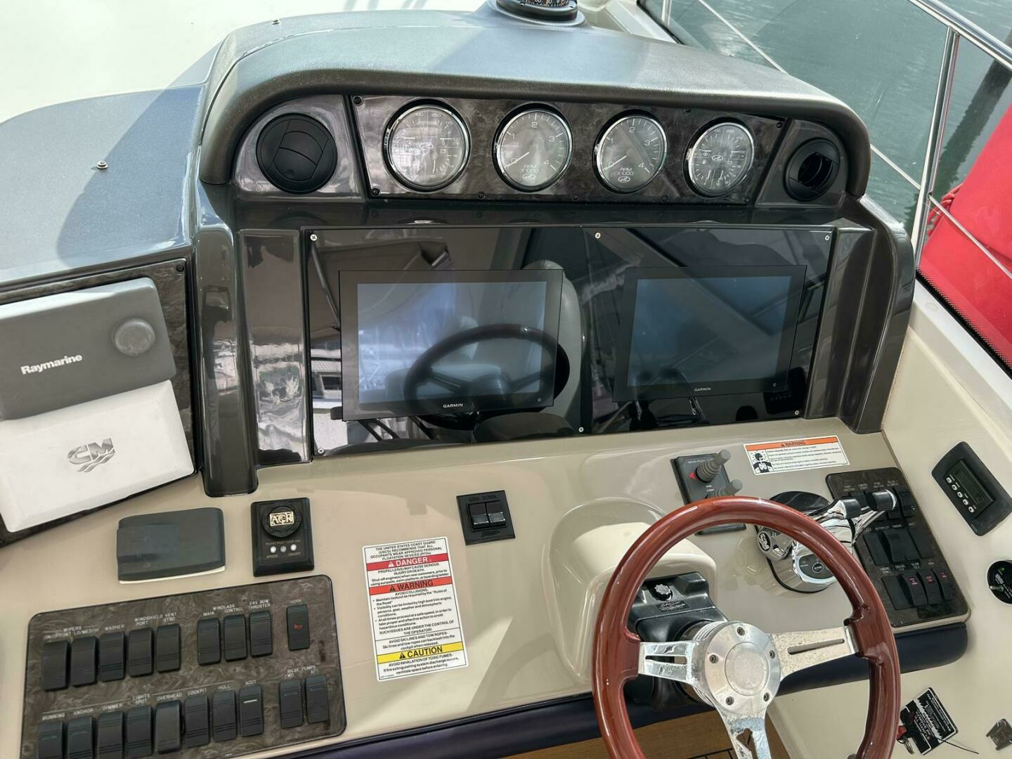 2008 Sea Ray 480 Sundancer - Image 11