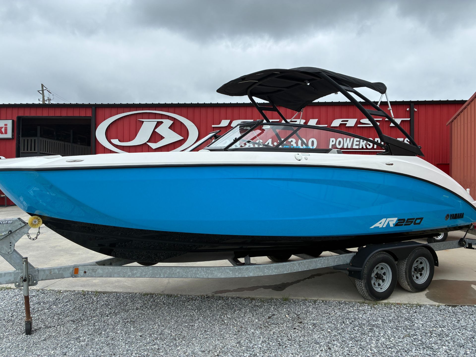 2023 Yamaha Boats AR250