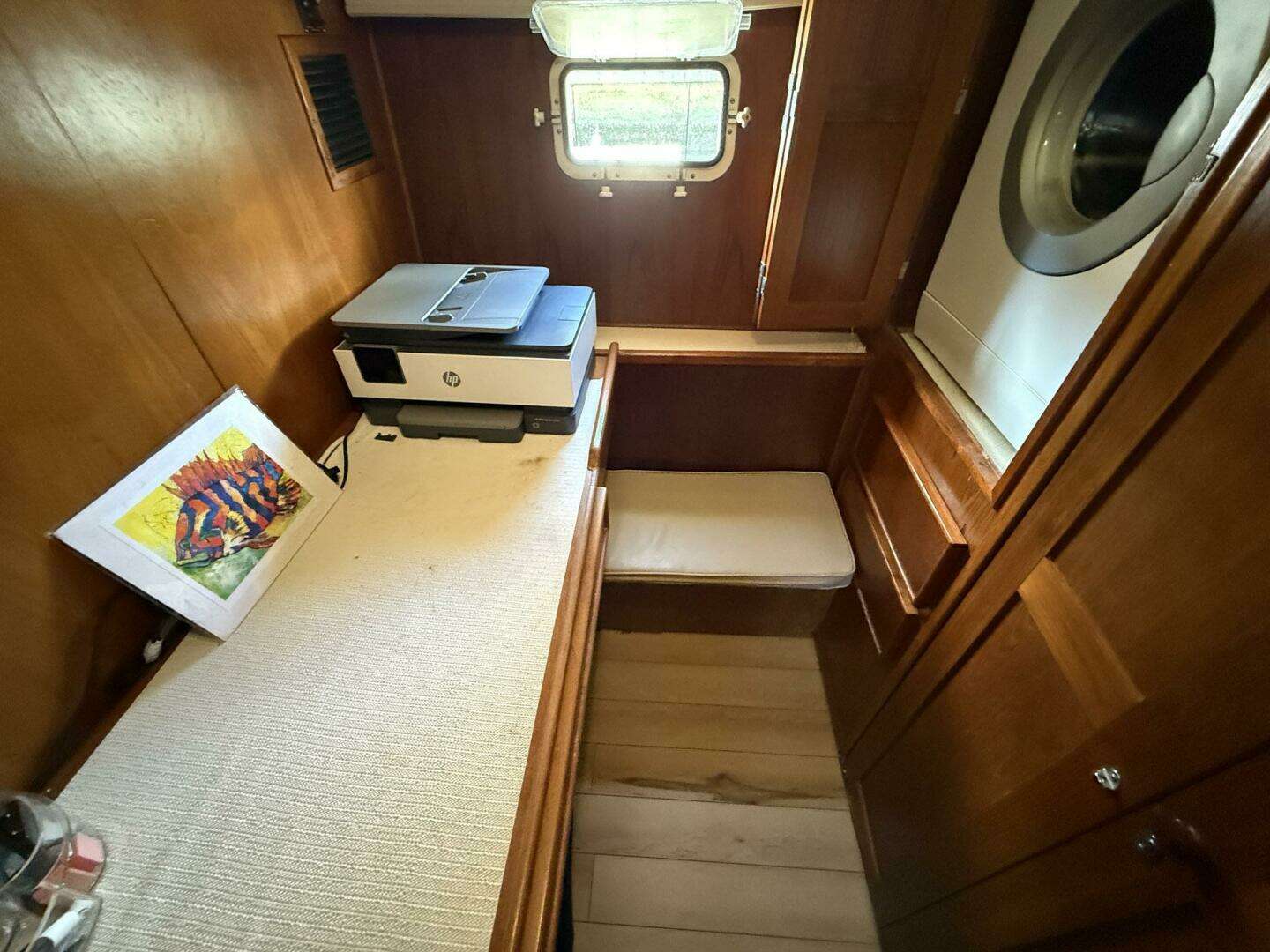 1989 Atlantic 47 Motor Yacht - Image 21