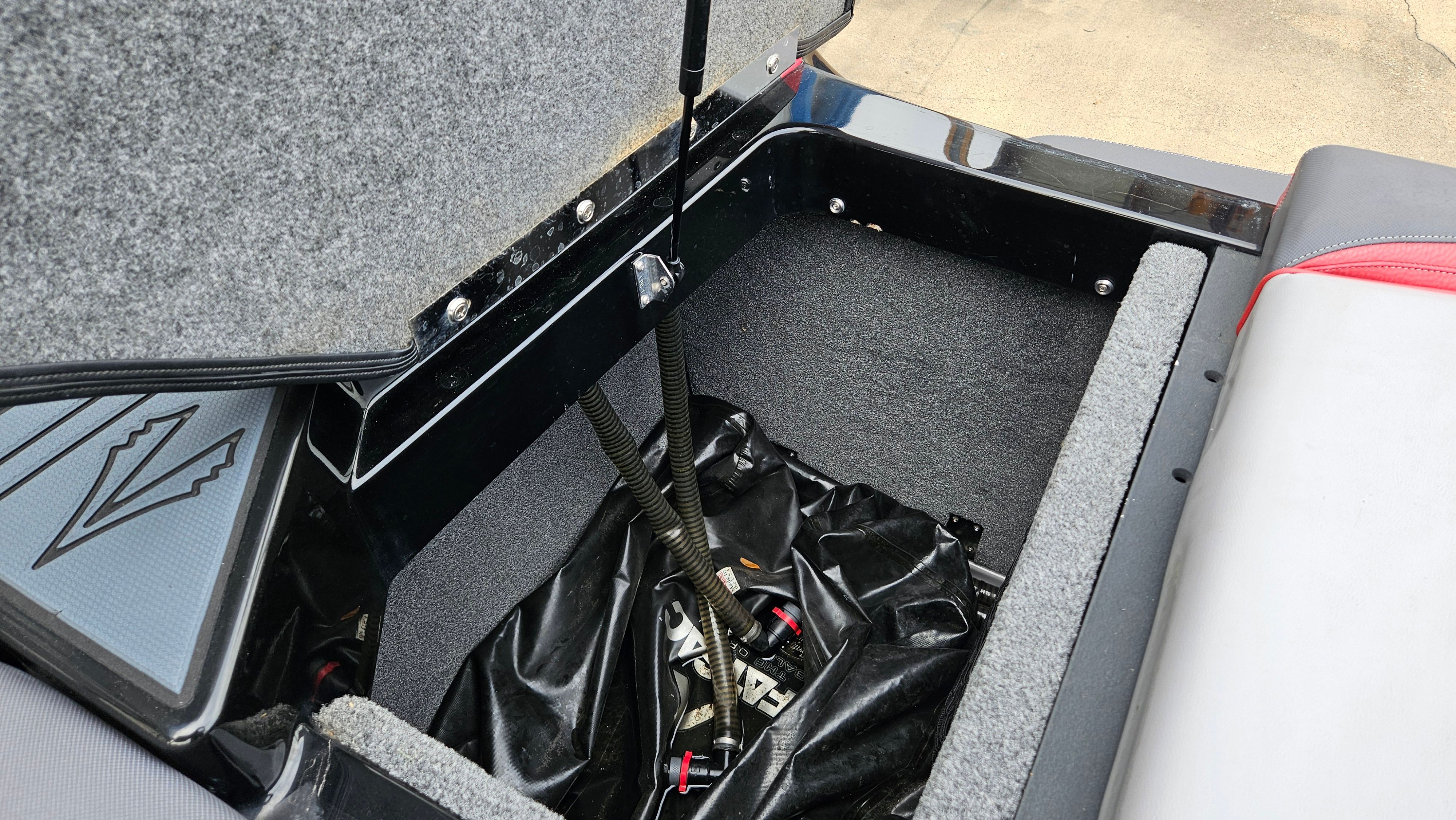 2018 SUPRA SE 550 - Image 31