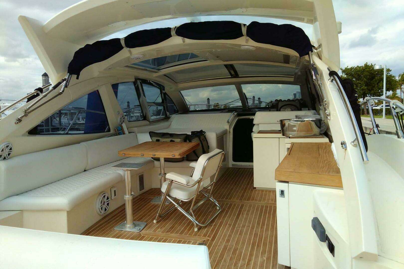 2010 Azimut Atlantis 54 - Image 14