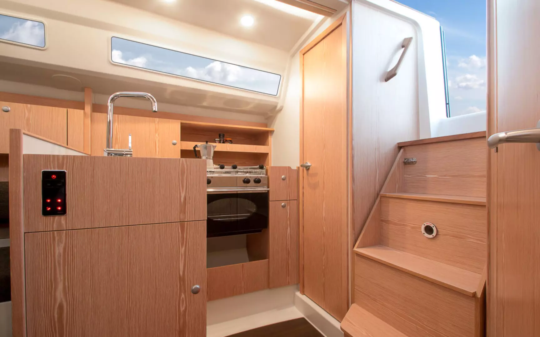 2025 Hanse 315 - Image 32