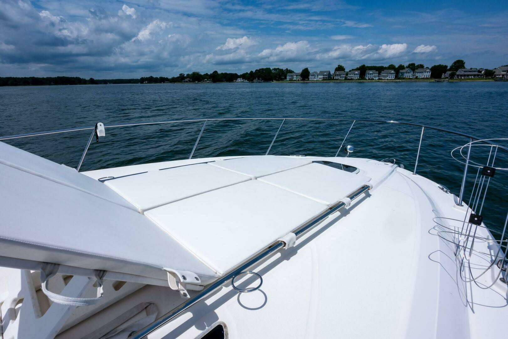 2013 Sea Ray 370 Sundancer - Image 21