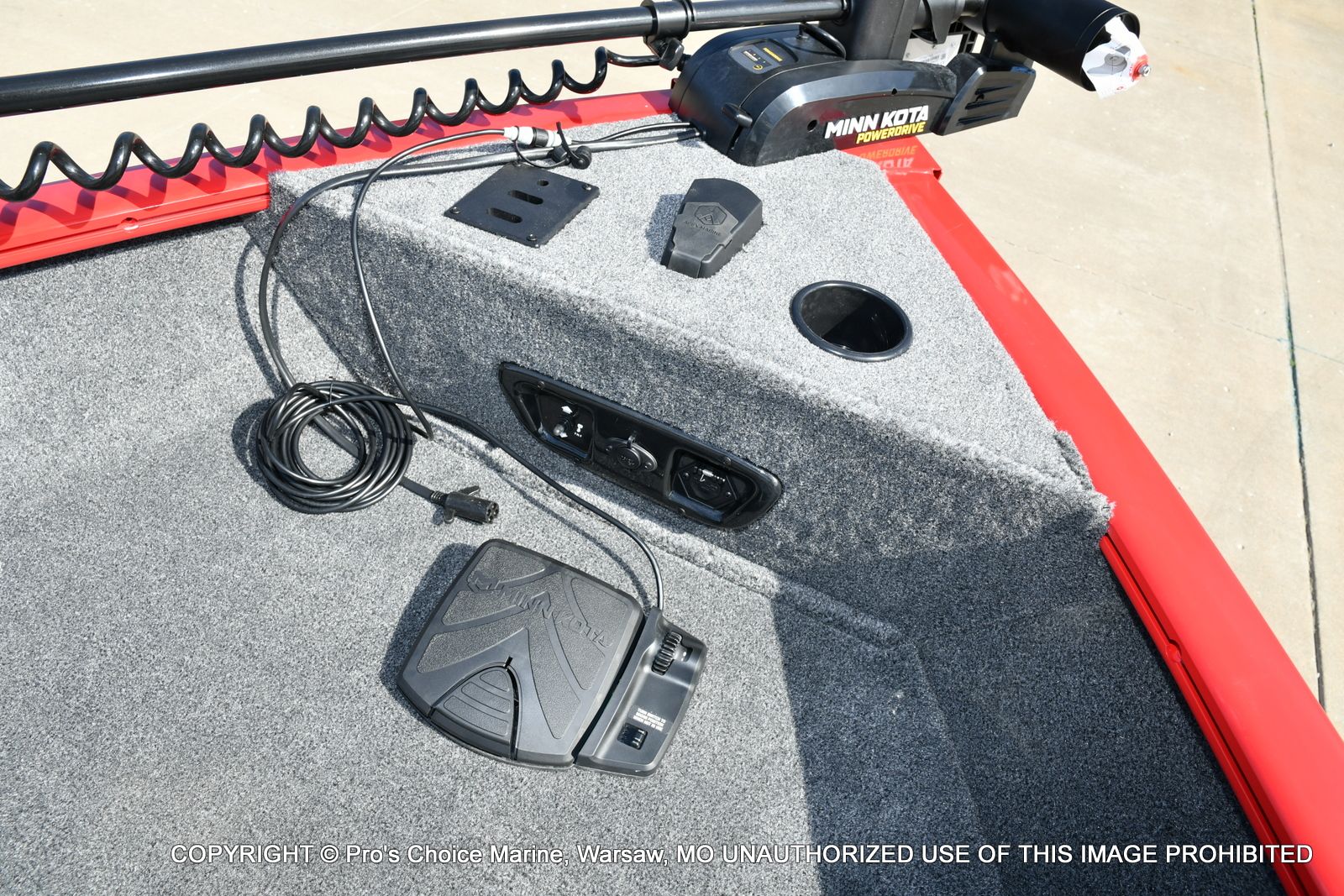 2026 Tracker Pro Guide V-175 WT w/150HP - 14