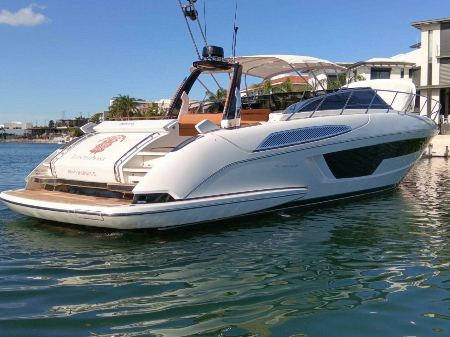 2019 Riva — - Image 9