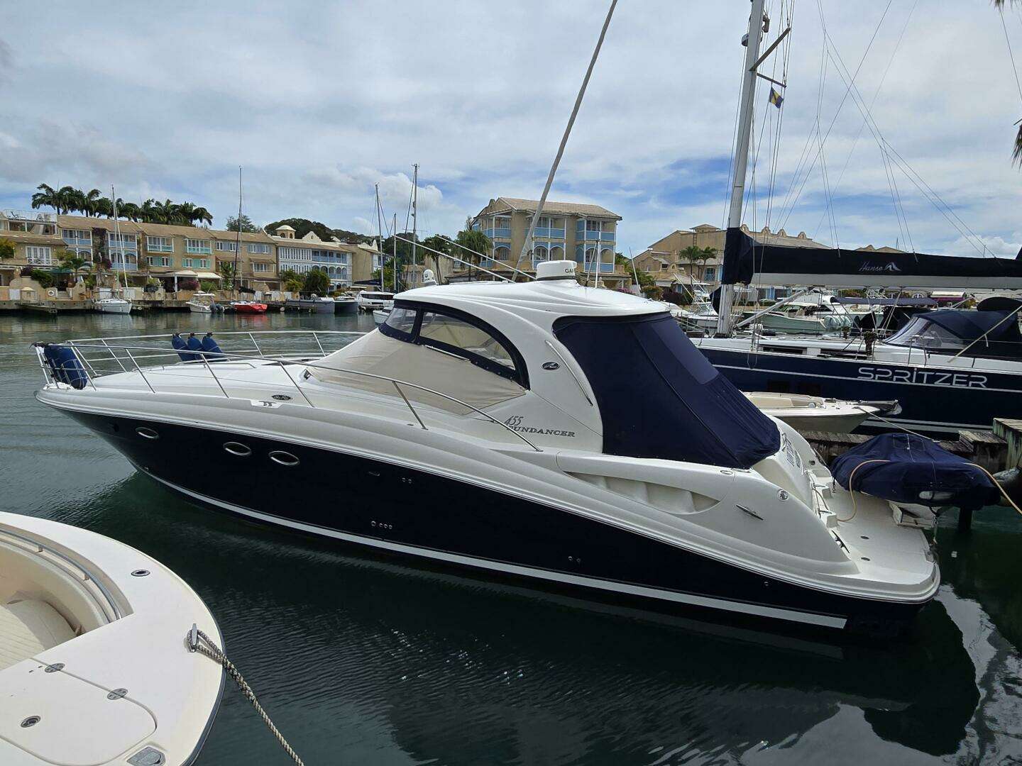2004 Sea Ray 455 - Image 2