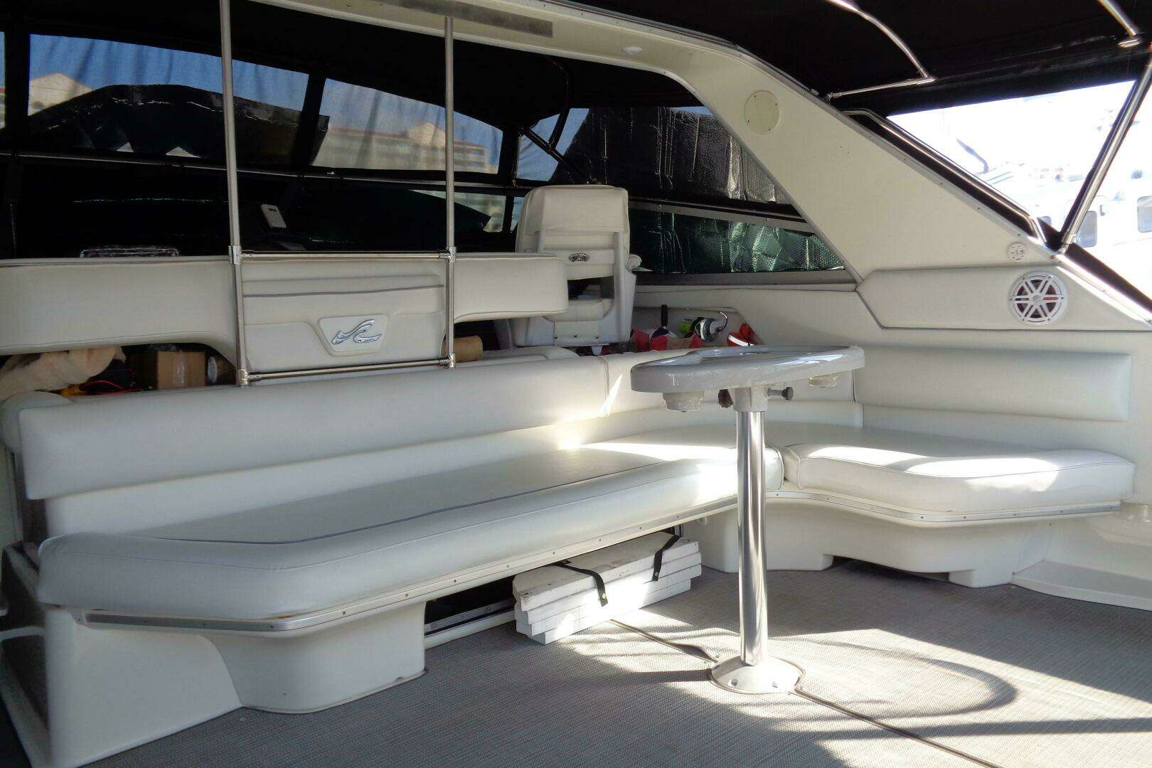 1991 Sea Ray 480 Sundancer - Image 19