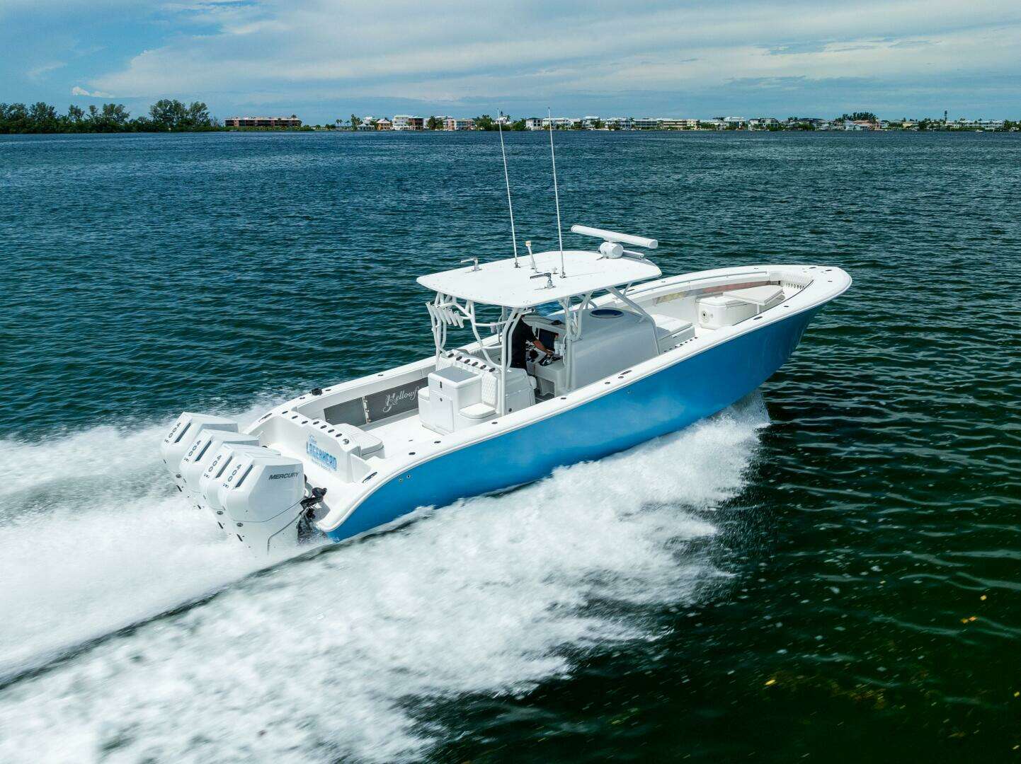 2009 Yellowfin — - Image 25