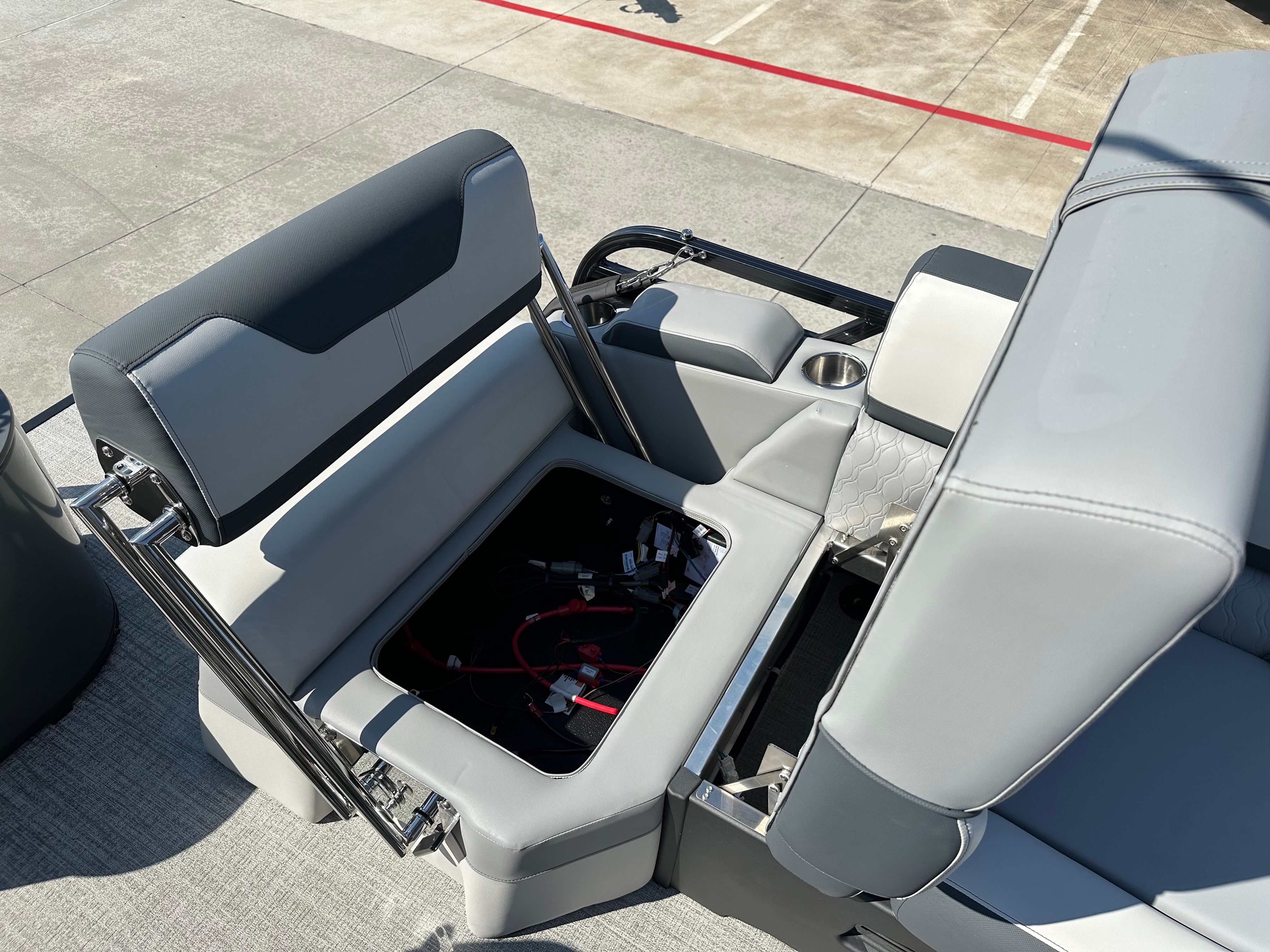 2025 Avalon LSZ Quad Lounge Shift - 23' - 30