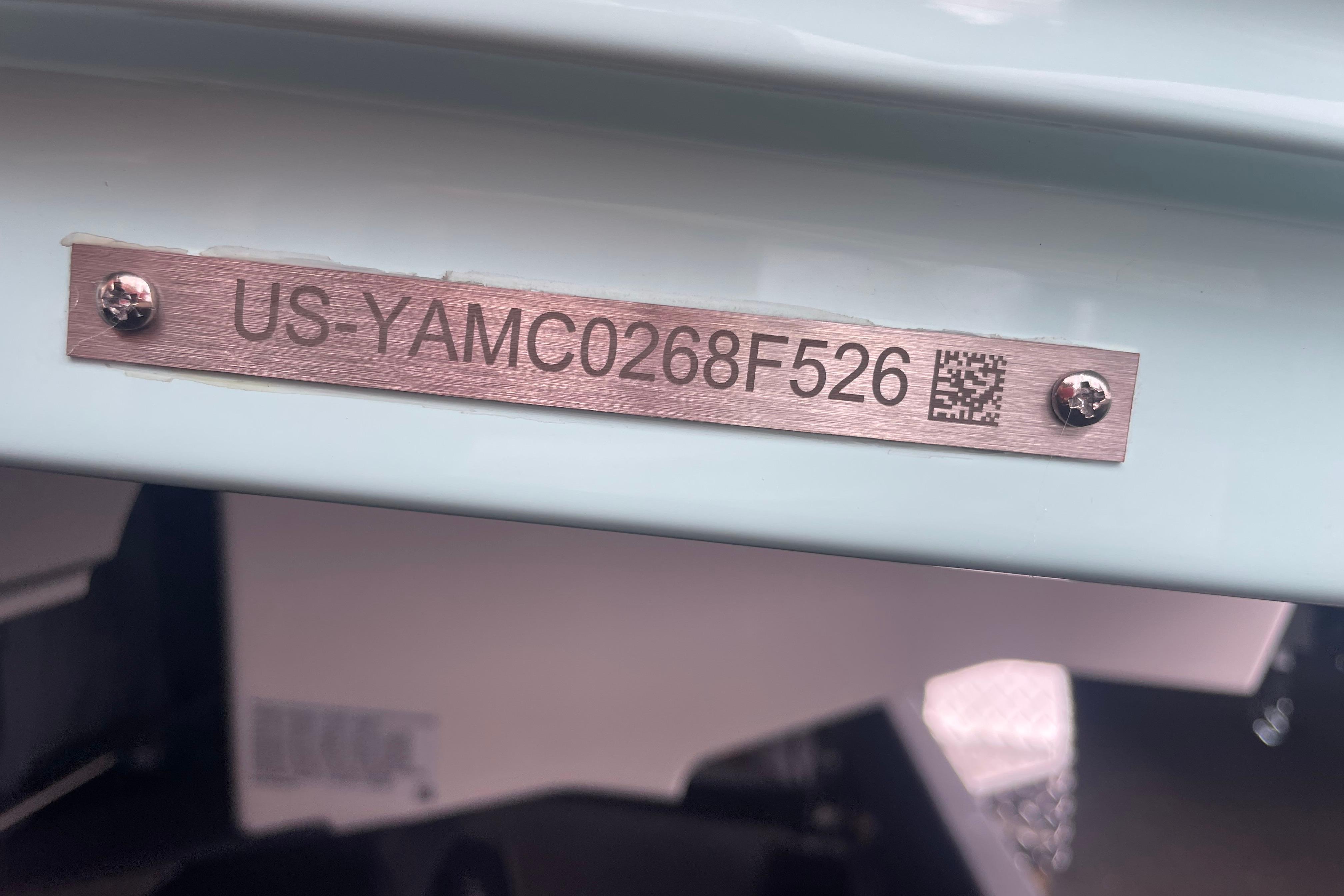 2026 Yamaha Boats 222S identification plate with serial number and QR code.