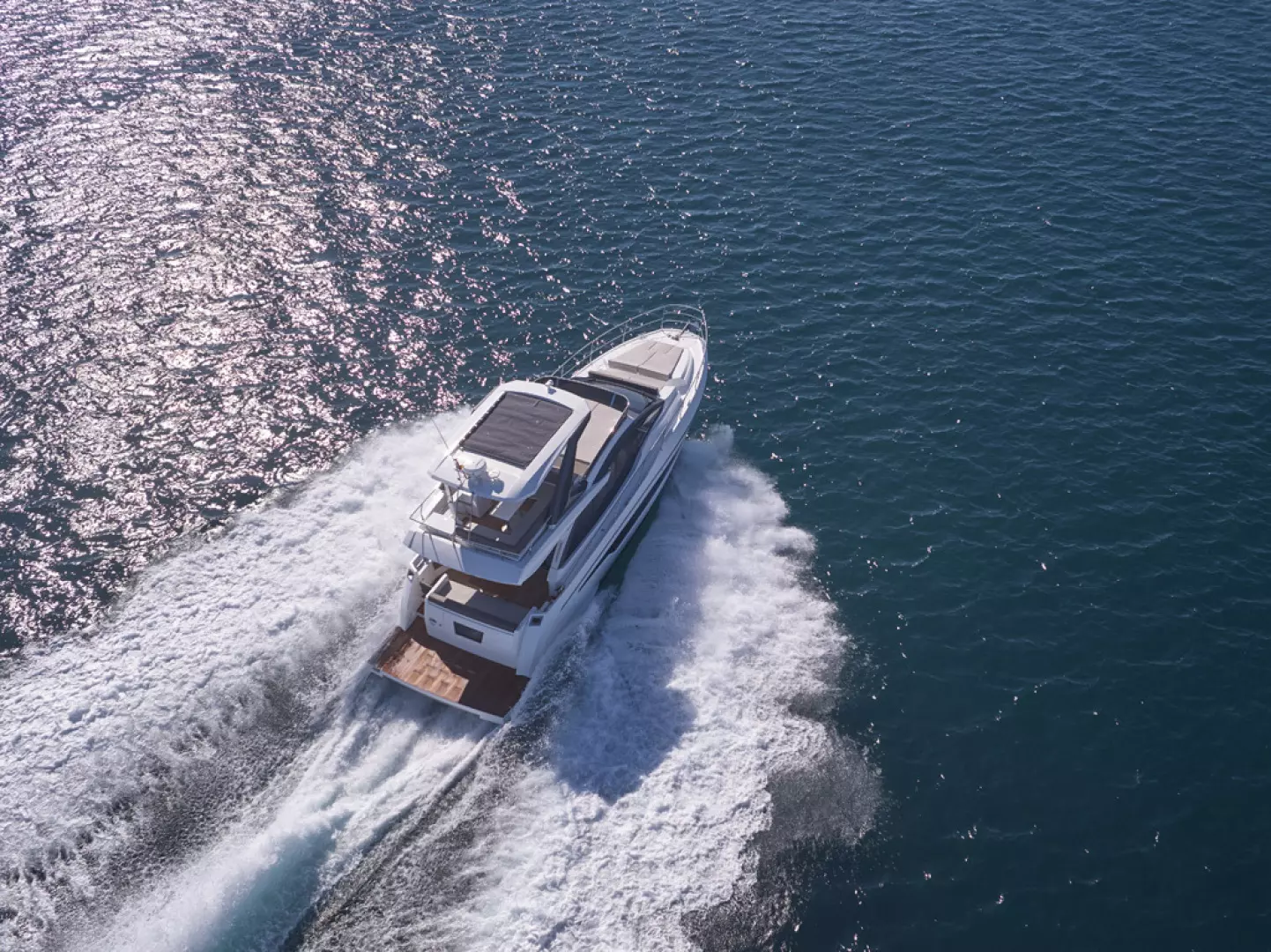 2022 Astondoa 52 Flybridge - Image 3