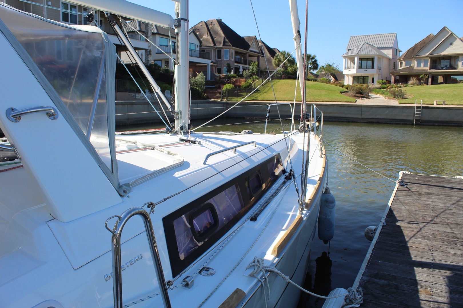 2016 Beneteau 35 Oceanis - Image 9