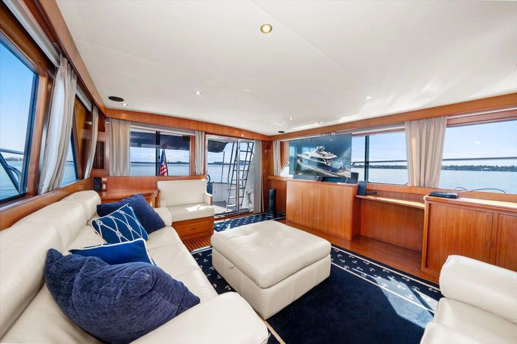 2000 Ocean Alexander Pilot House - Image 26