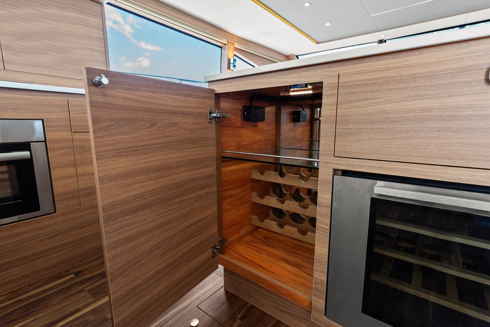2026 Aquila 54 Yacht - Image 60