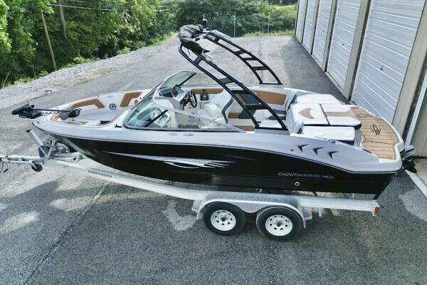 2023 Chaparral 21 SSi Ski & Fish