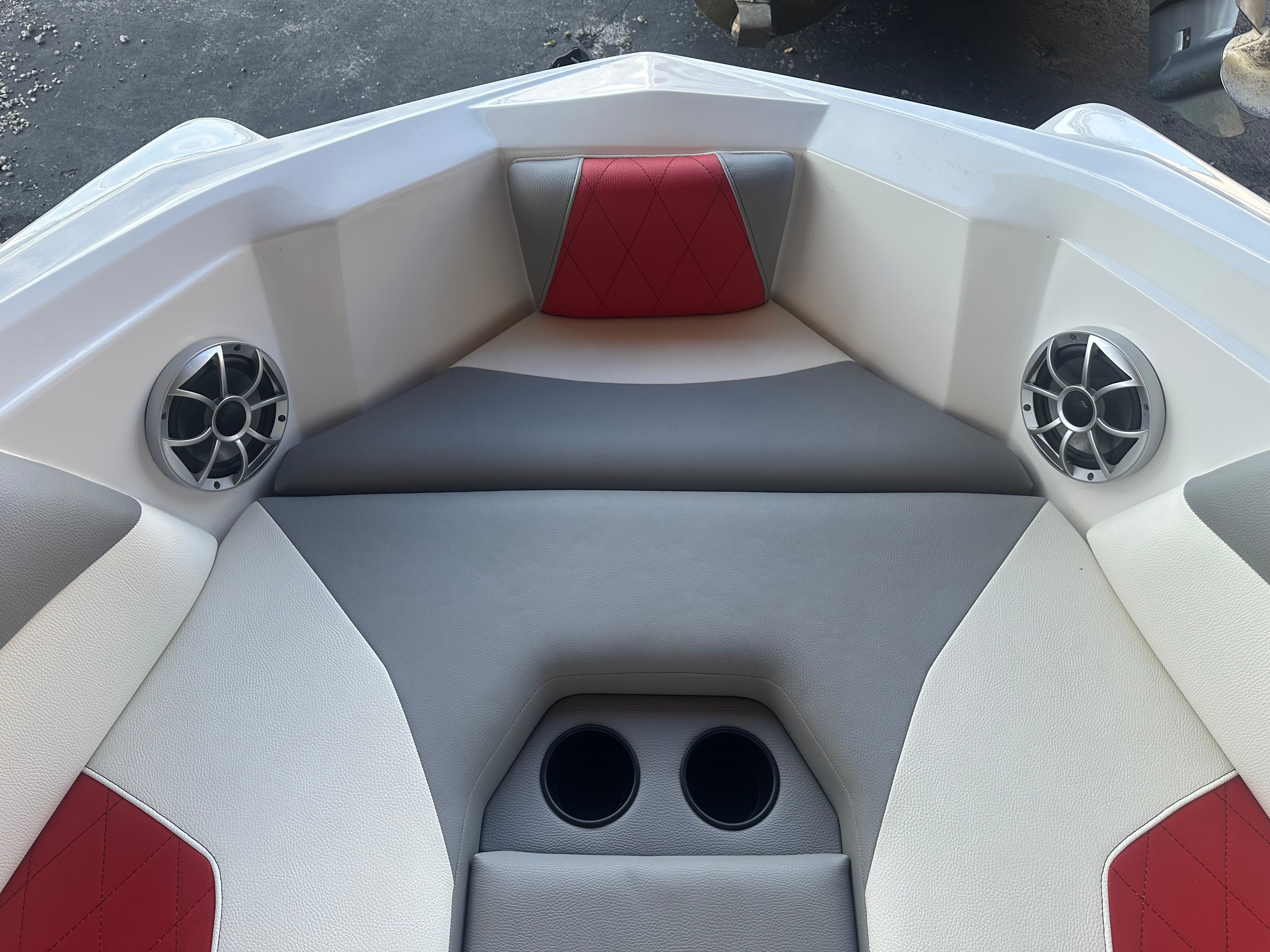 2019 Tigé R20 - 4