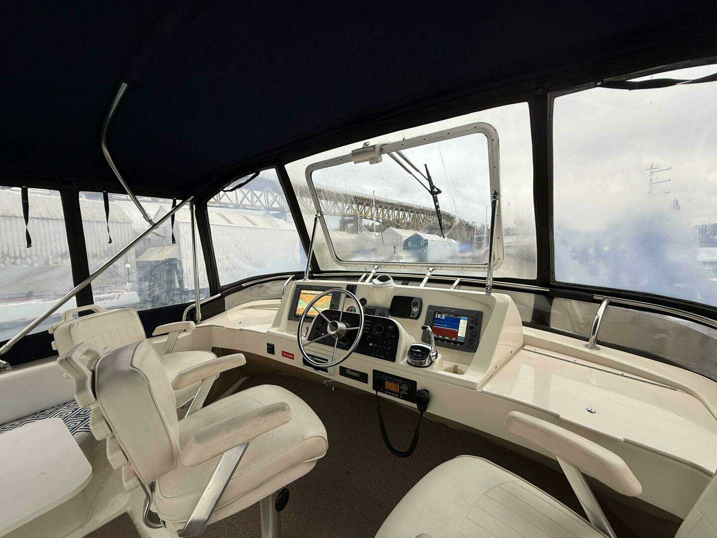 2006 Mainship — - Image 10