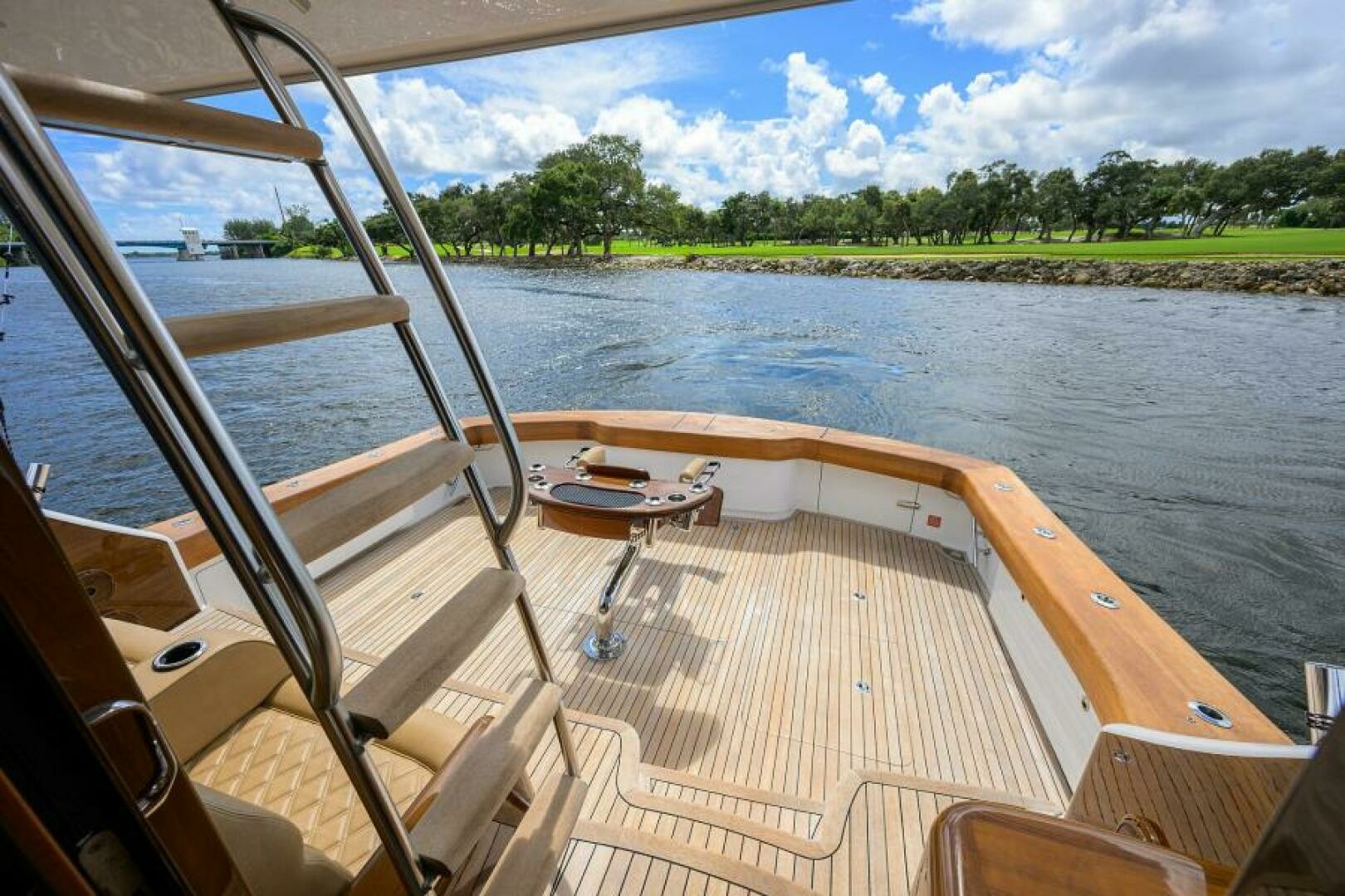 2023 Viking 64 Convertible - Image 43