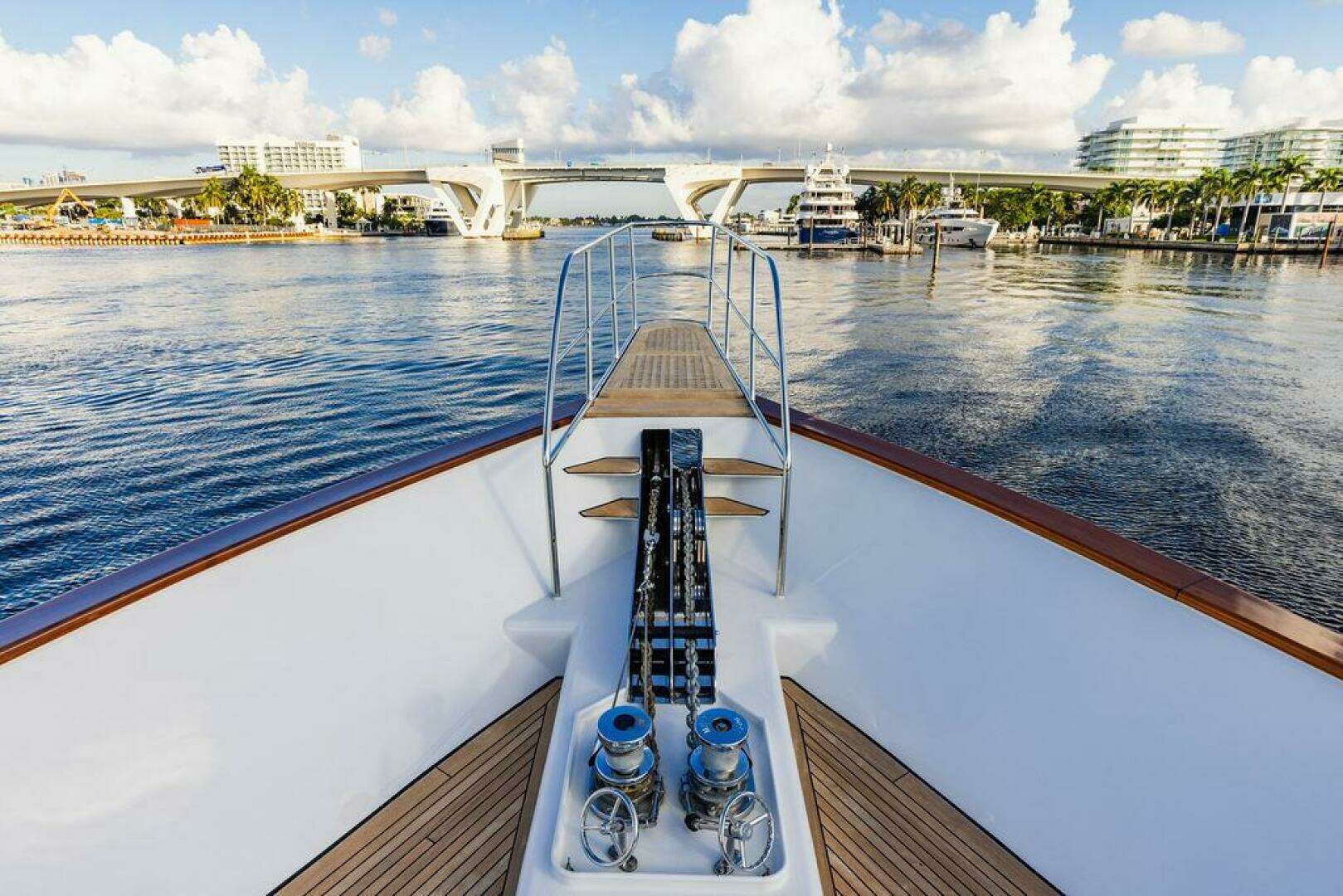 2009 Crystal Yachts Enclosed Pilothouse - Image 34