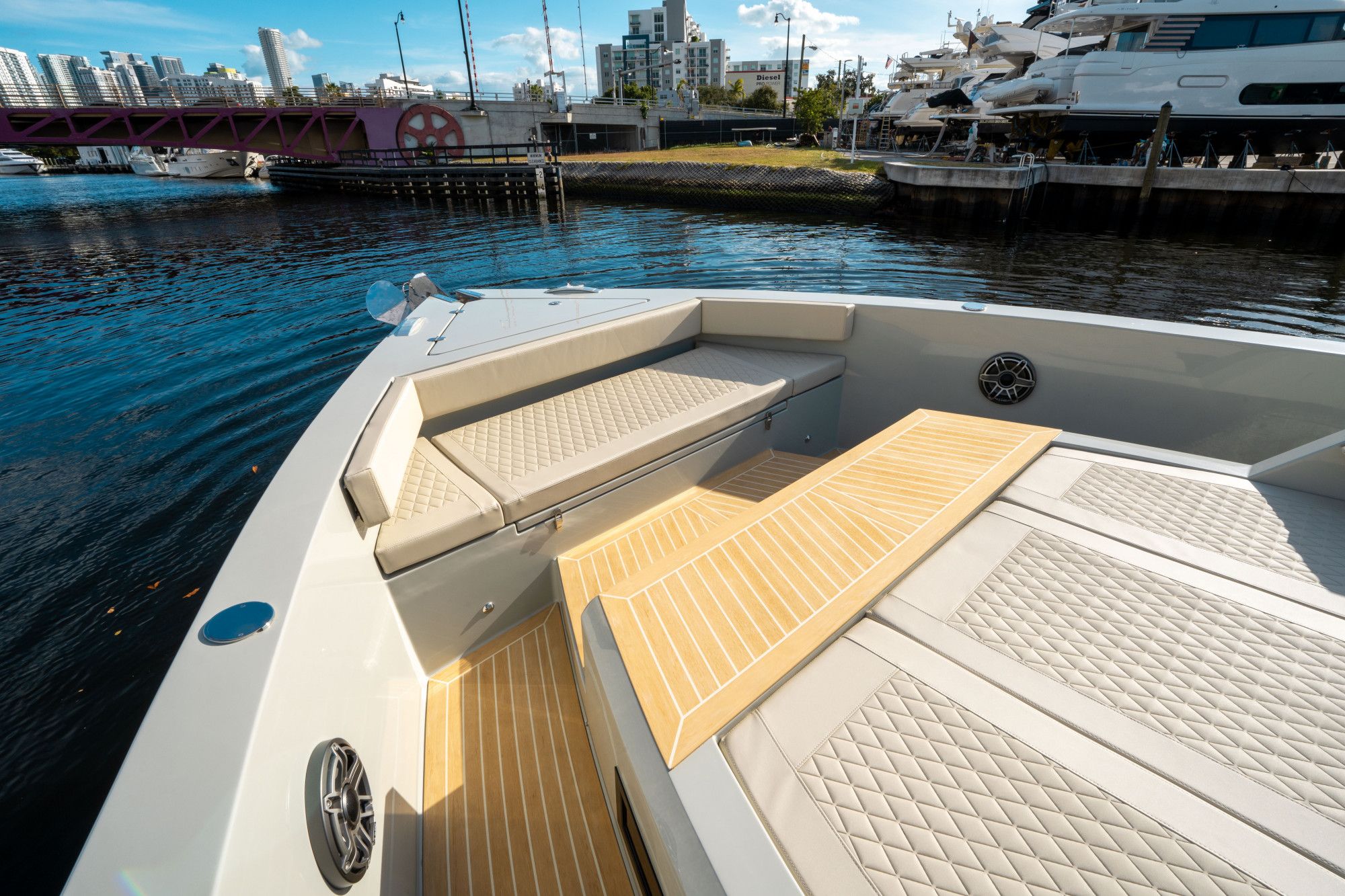 2025 De Antonio Yachts D50 OPEN - 30