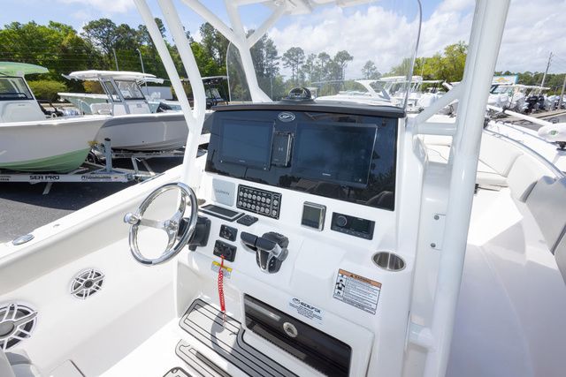 2023 Sea Fox 288 Commander - 12