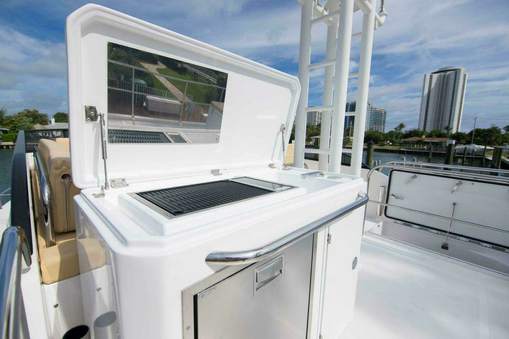 2019 Sundeck Yachts 580 Sport - Image 66