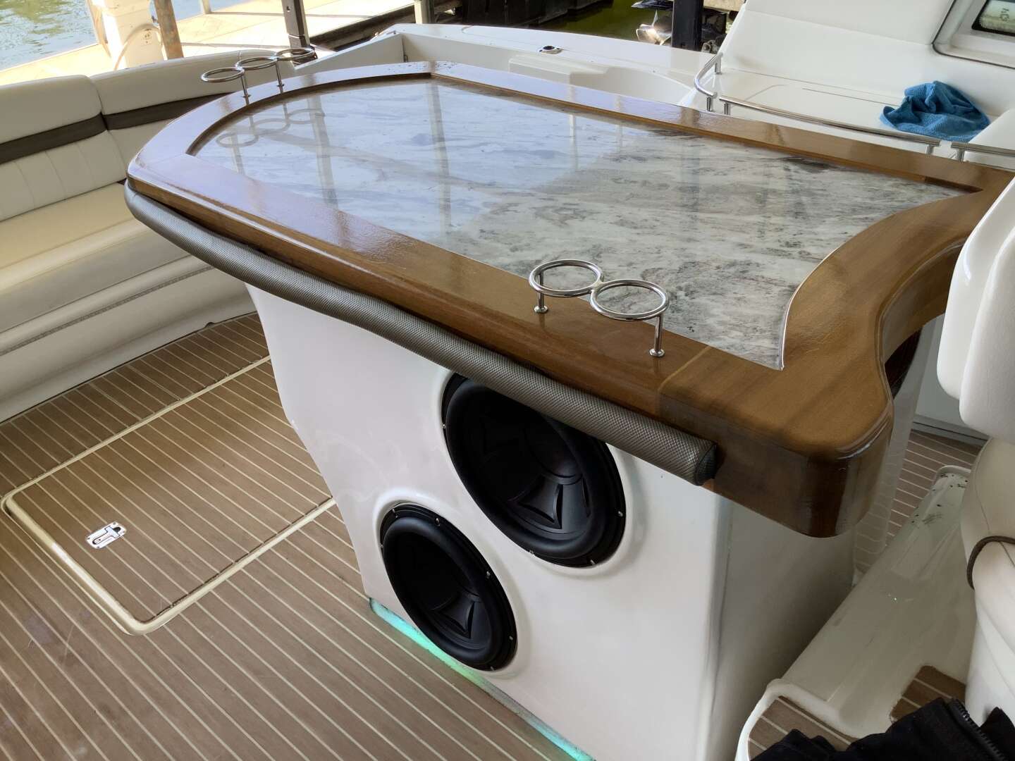 2007 Sea Ray 52 SUNDANCER - Image 27
