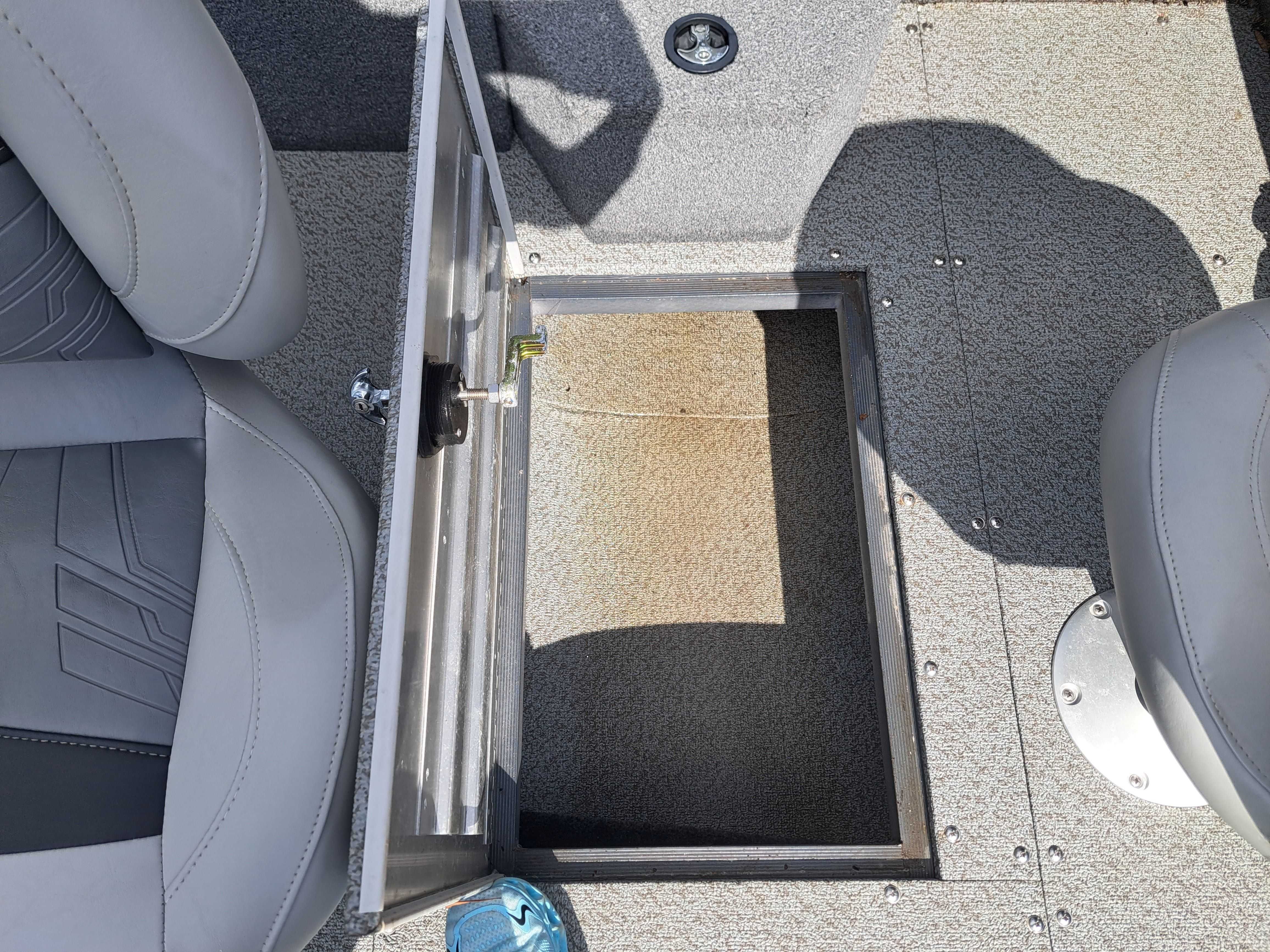 2019 Tracker PRO GUIDE 175 SC - 17