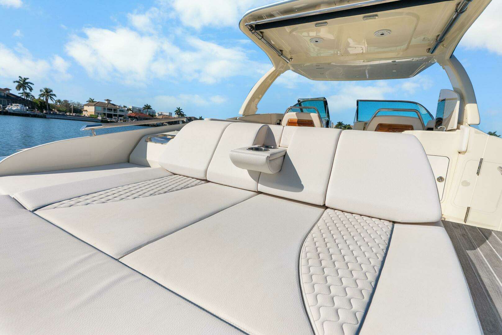 2021 Chris-Craft Launch 35 GT OB - Image 42