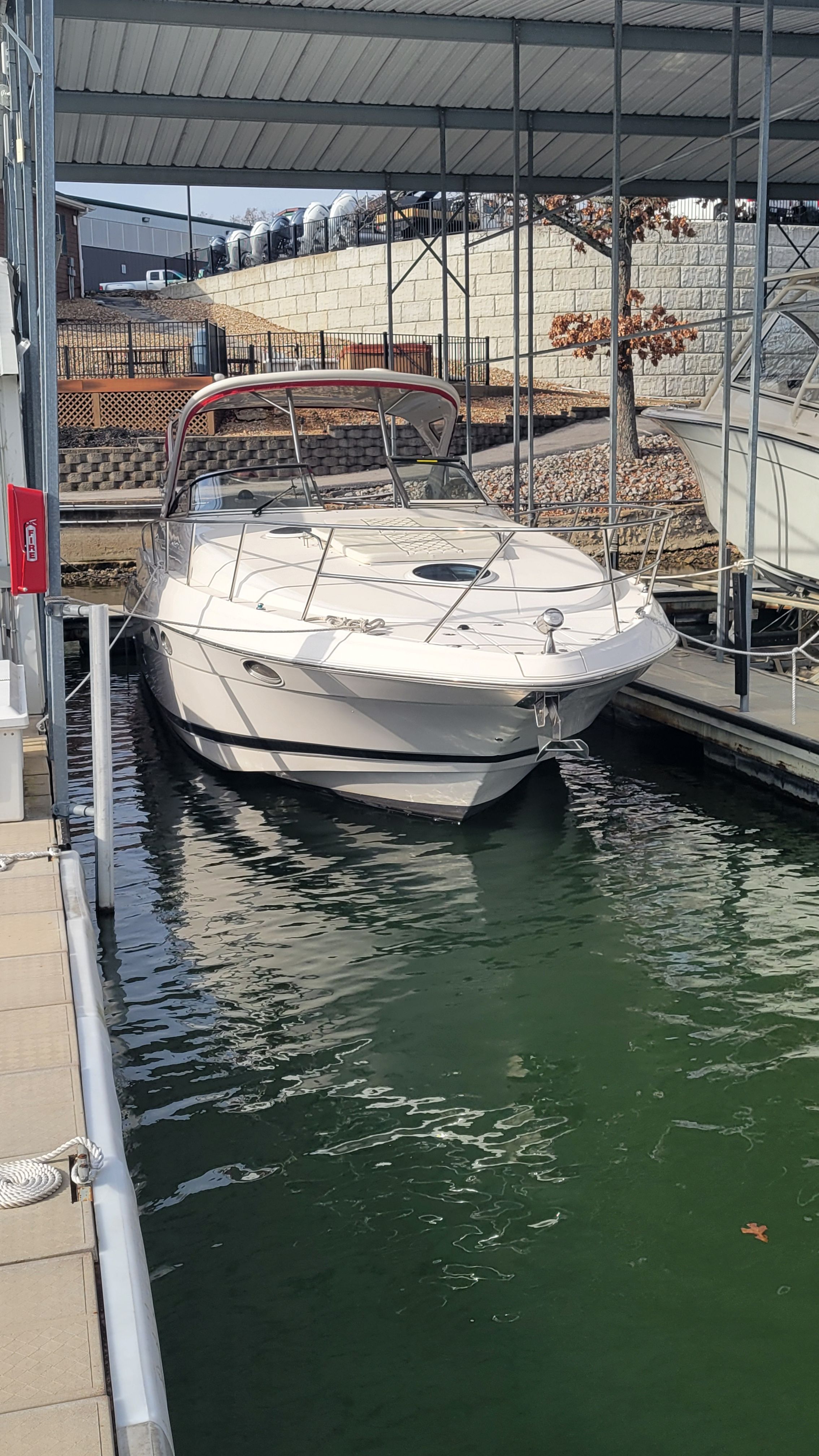 2008 Regal Commodore 3760 IO - 23