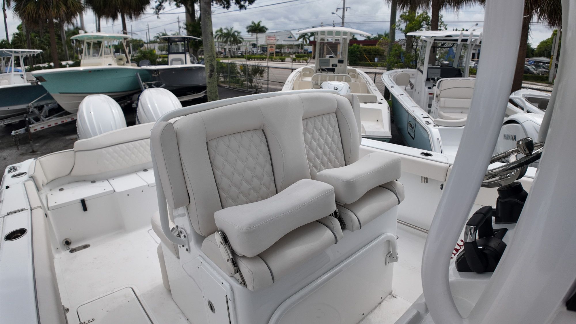 2026 Sea Hunt Ultra 275 CB - 17