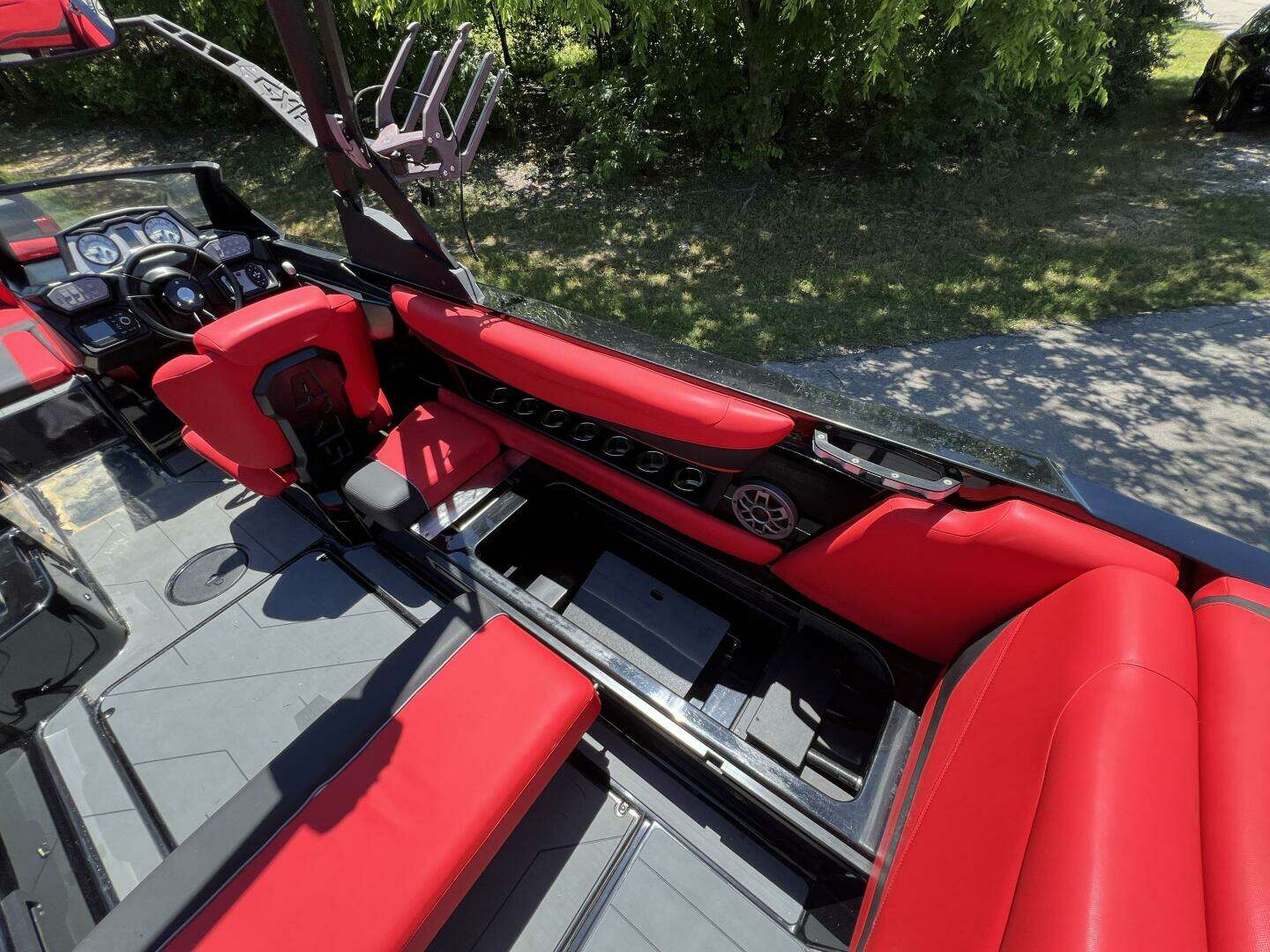 2021 Axis T23 - Image 50