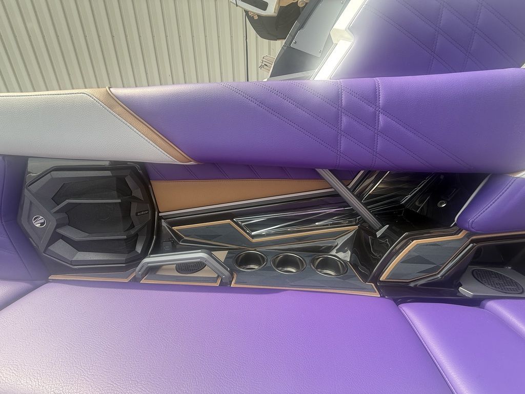 2025 Tigé 25ZX - 21