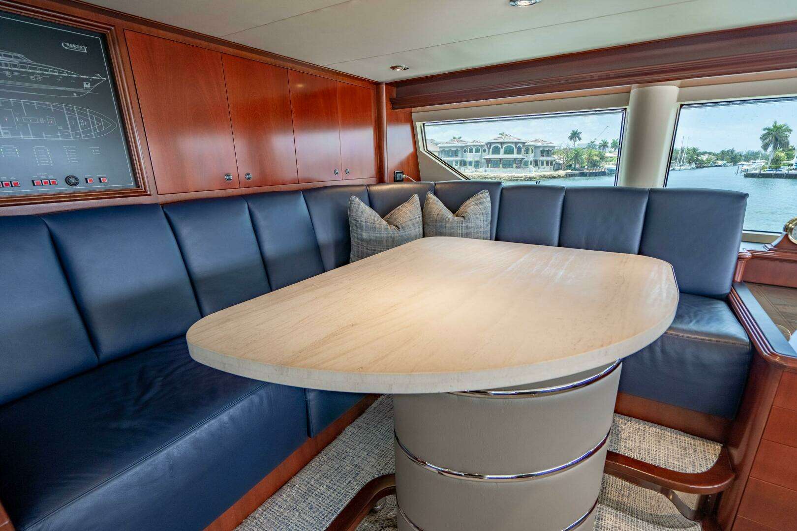 2004 Crescent Raised Pilothouse - Image 40