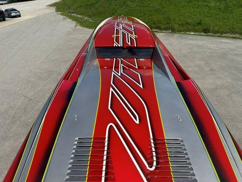 2007 Outerlimits 51 GTX - 46