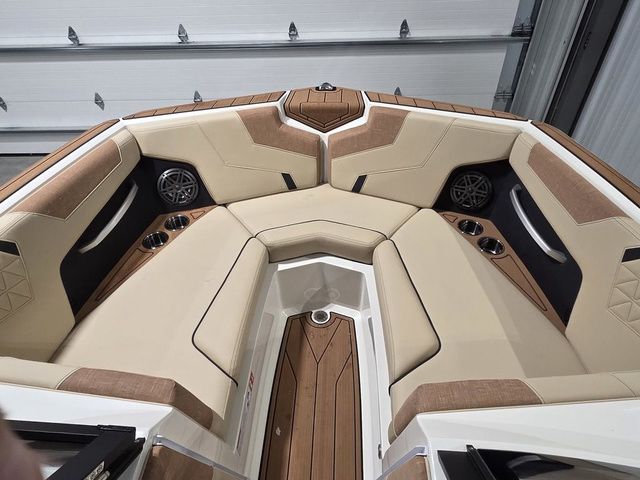 2026 Nautique Super Air Nautique GS22 - 22