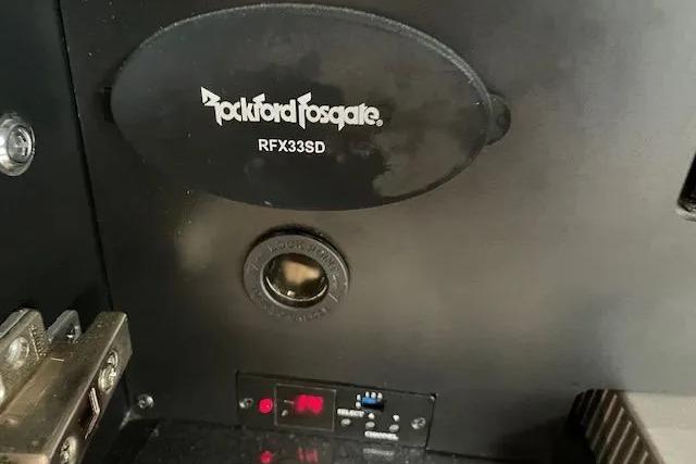 Rockford Fosgate audio system in 2016 Sea Ray Sundancer 510 yacht.
