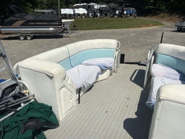 2001 Sundancer Poontoons 260D Legand - 6