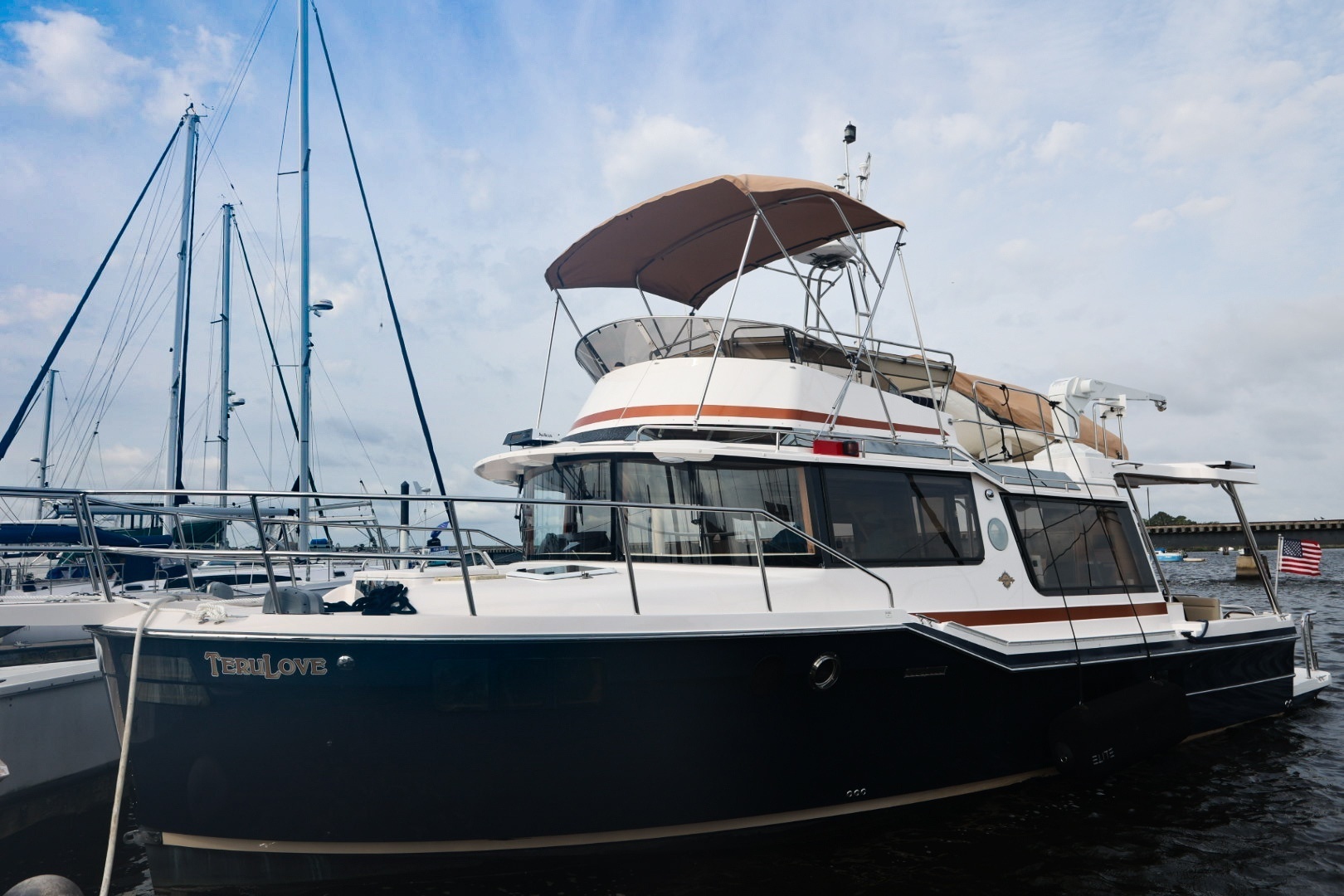 2022 Ranger Tugs R-43 CB - Image 10