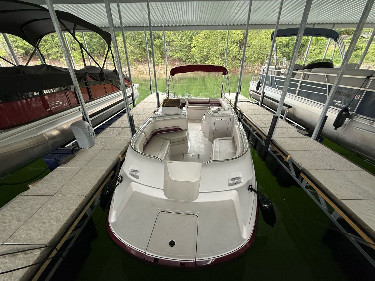 1994 Chaparral Sunesta 220 - 2