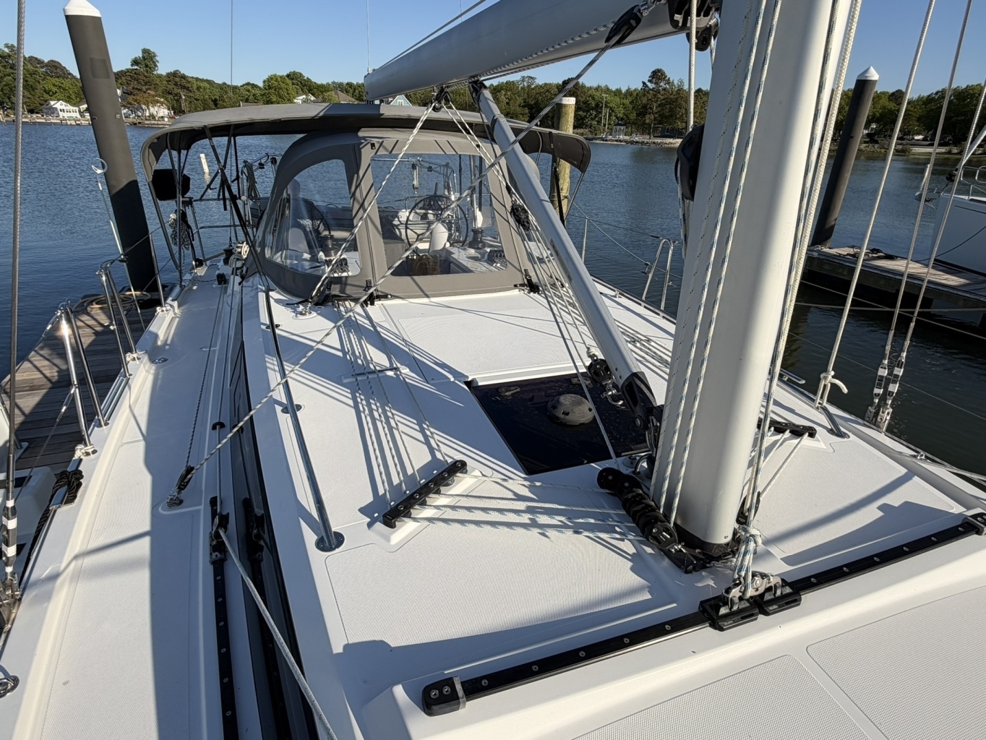 2022 Bavaria C38 - Image 17
