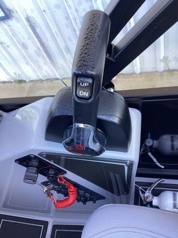 2026 SunCatcher Fusion 324SS - 46