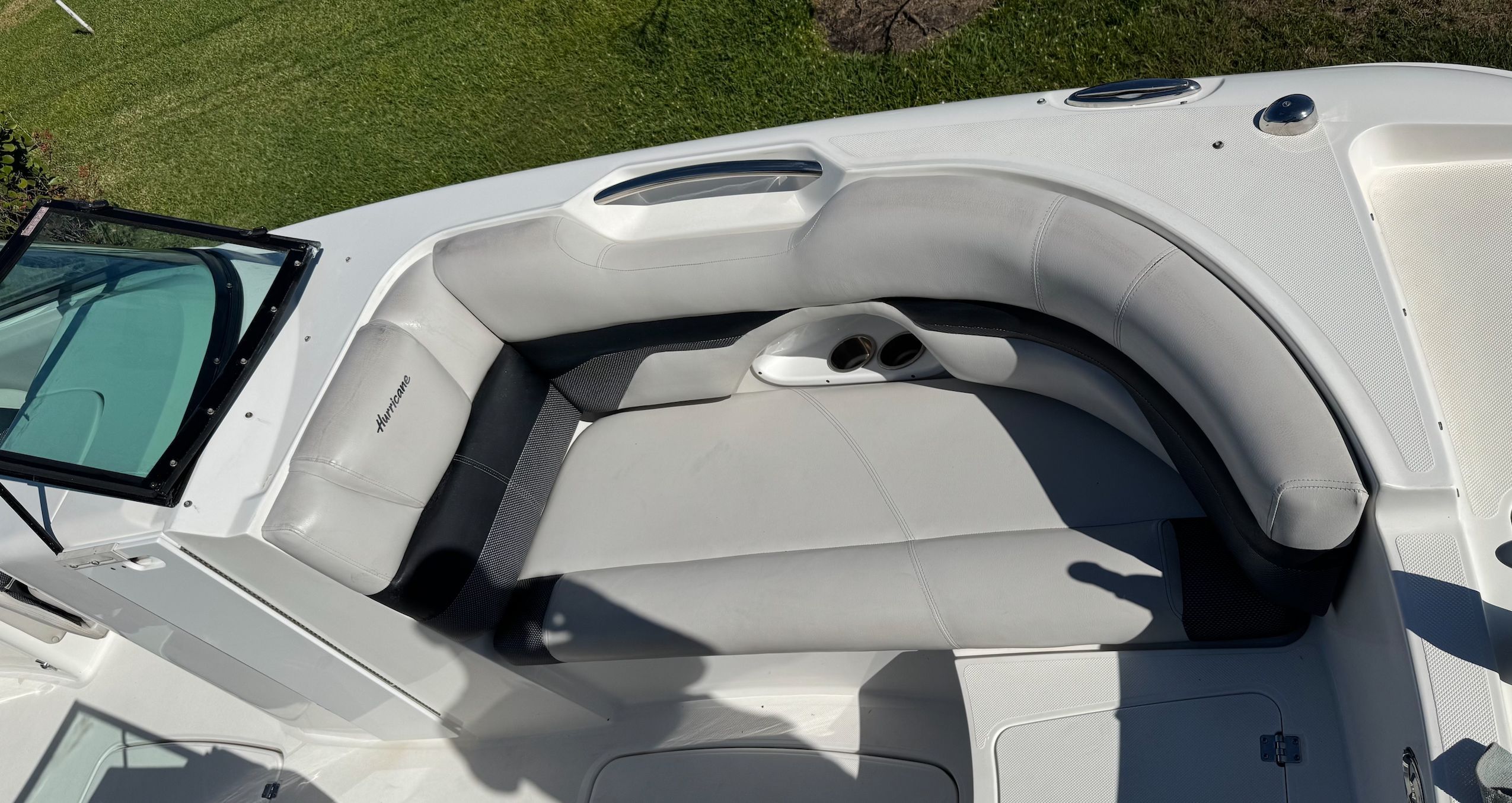 2017 Hurricane SunDeck 2690 OB - 5