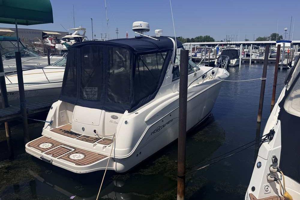 2001 Monterey 282 Cruiser