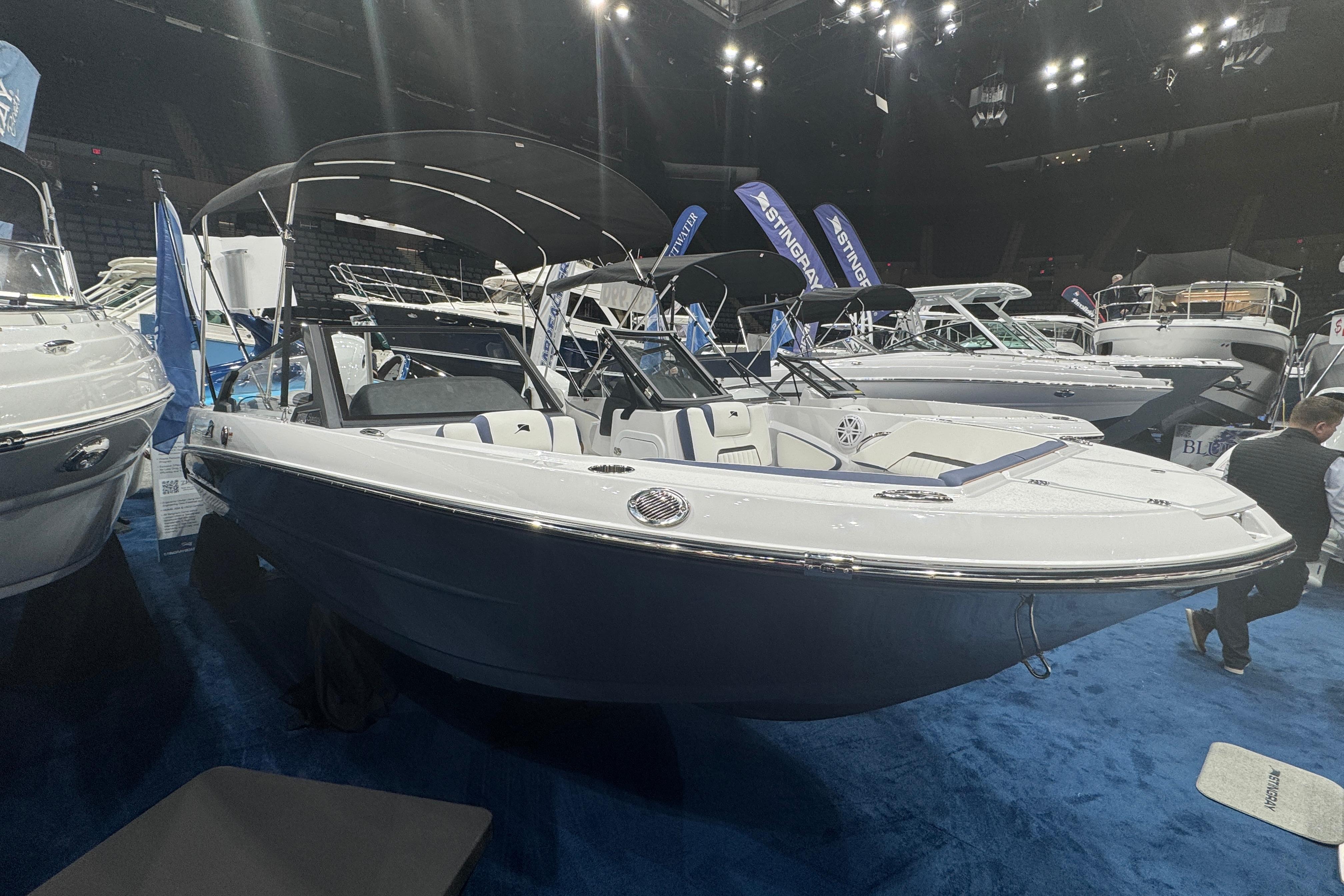 2026 Stingray 20 SBX