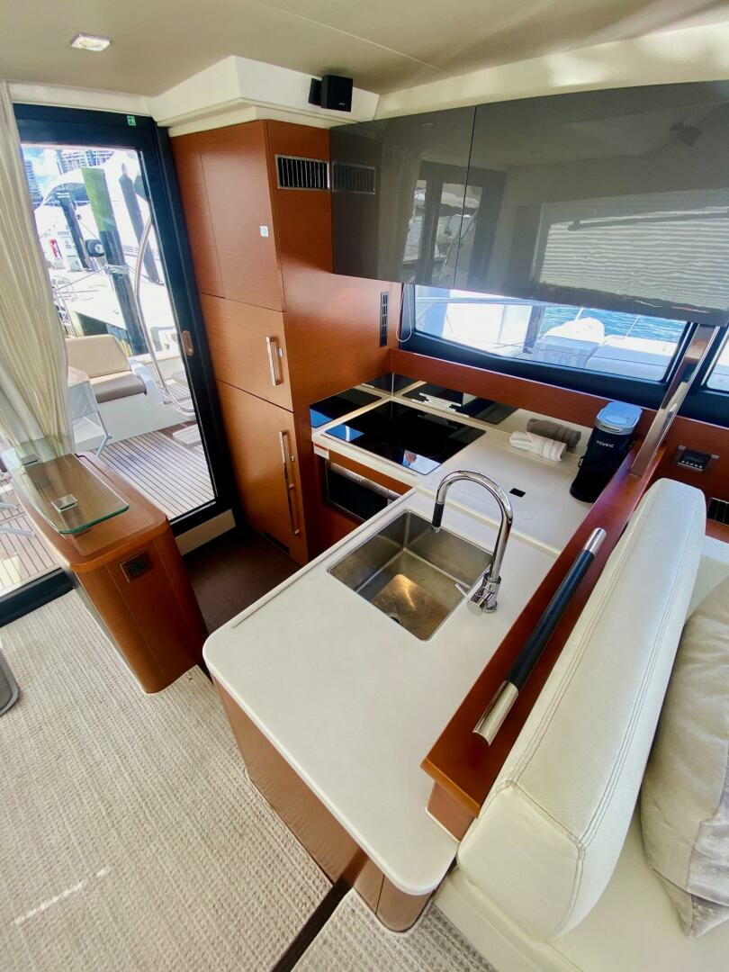2015 Prestige 500 - Image 59