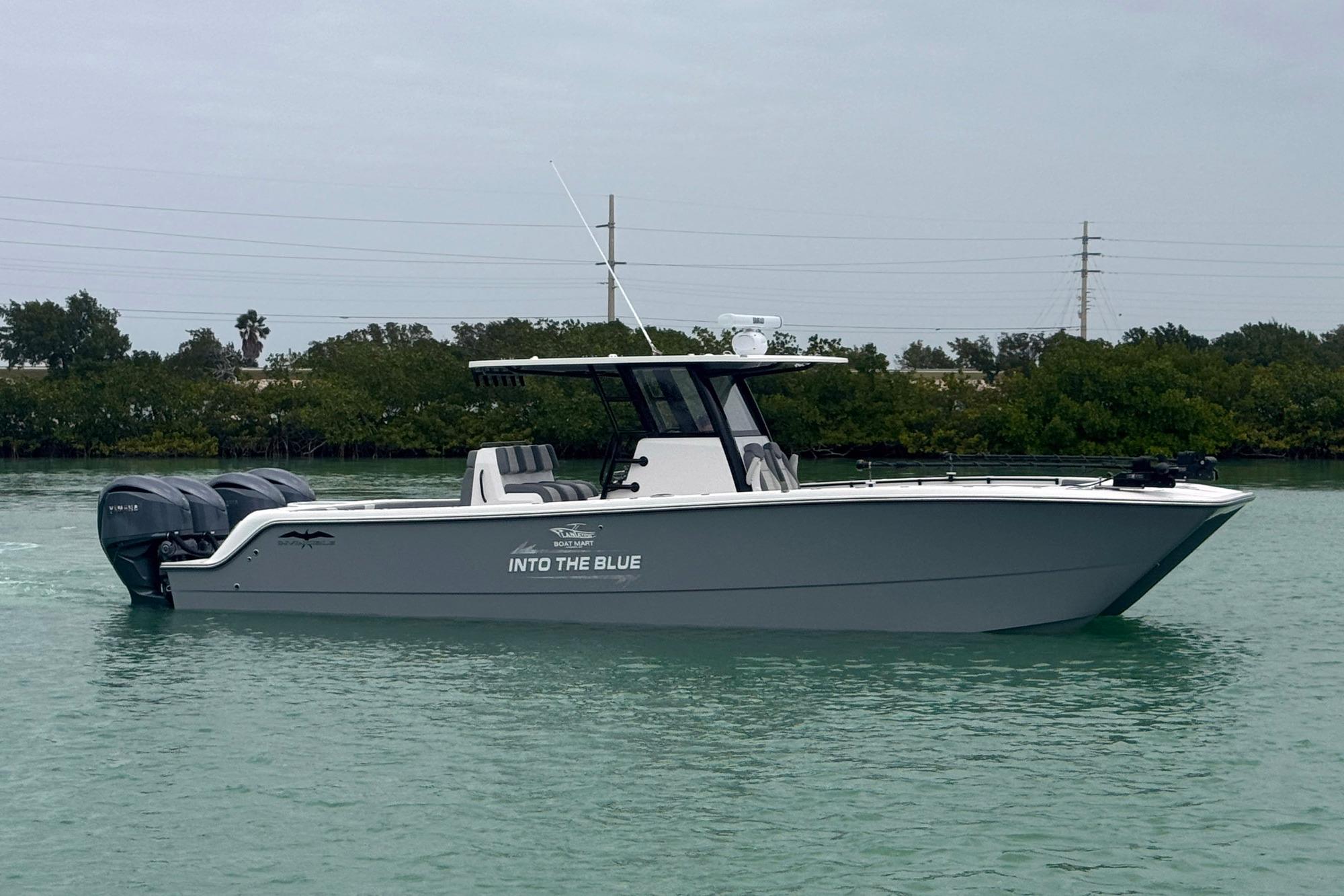 2025 Invincible 35 Catamaran